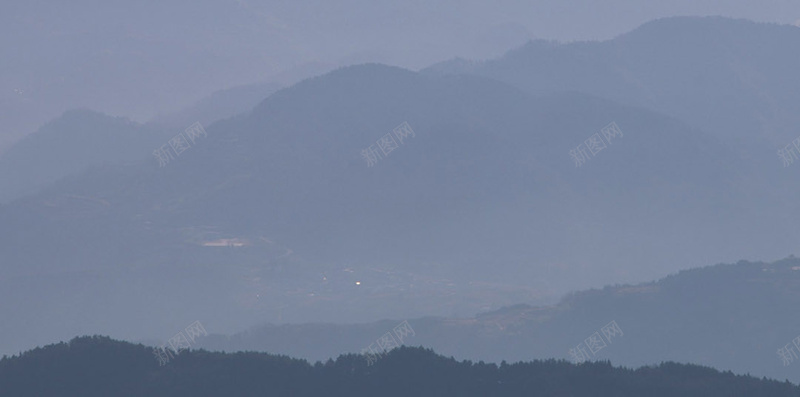 雾气缭绕雪山大气风景H5背景素材jpg设计背景_新图网 https://ixintu.com 雾气 缭绕 雪山 大气 风景 大气背景 摄影