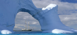 孤船大雁极地海洋自然美丽风景banner高清图片