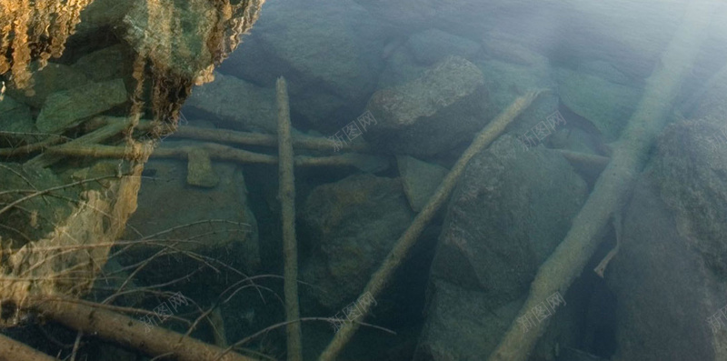 山峰自然摄影H5背景jpg_新图网 https://ixintu.com 风景 水 蓝天 山 自然 摄影 倒影 H5 h5