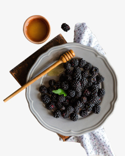 桑椹蜂蜜与树莓免抠高清图片