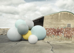艺术周米兰艺术周期间这个巨大的气球装置将在superst高清图片