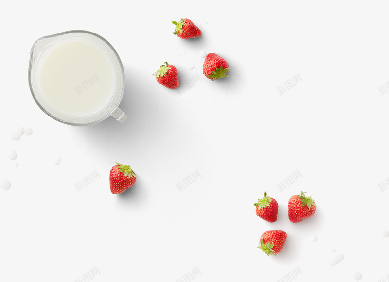 俯视草莓牛奶杯子png免抠素材_新图网 https://ixintu.com 俯视 草莓 牛奶 杯子