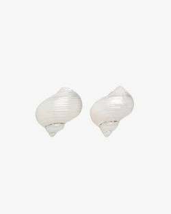 Prada贝壳装饰银质耳环3素材