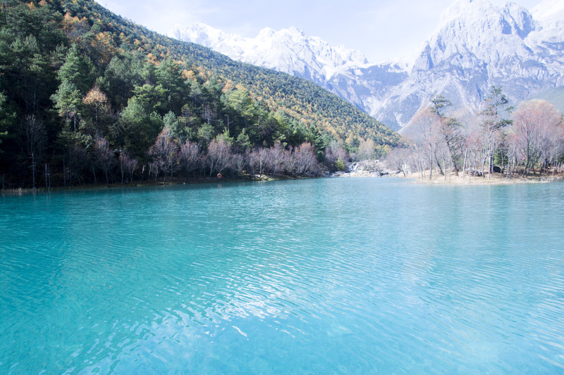 山水天空图片jpg设计背景_新图网 https://ixintu.com 山水 天空 湖 森林