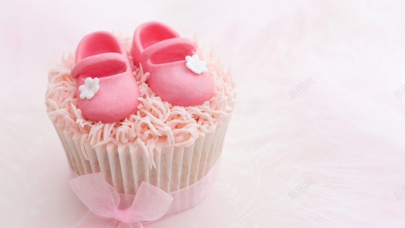 蛋糕粉色糖鞋jpg设计背景_新图网 https://ixintu.com 蛋糕 粉色 糖鞋 翻糖