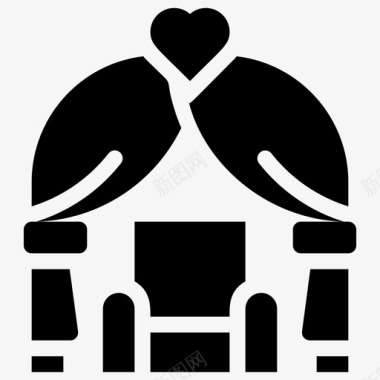 婚礼拱门中的婚礼椅过道爱情图标