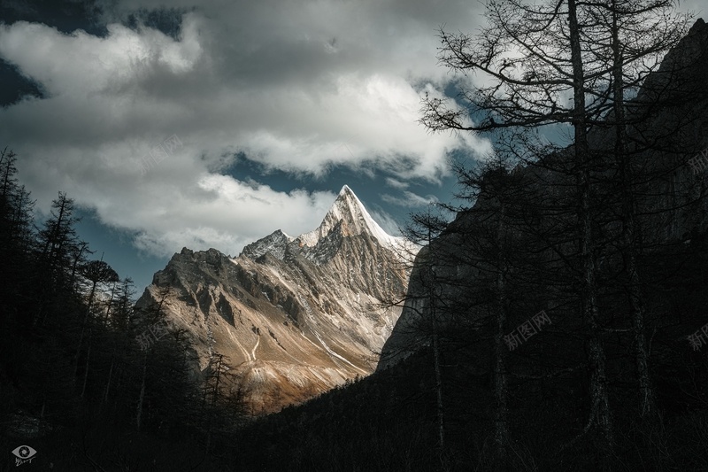 亚丁山风景摄影jpg_新图网 https://ixintu.com 亚丁山 风景 摄影 旅行