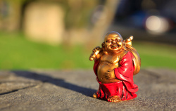 佛教禅宗金色弥勒佛神圣背景高清图片