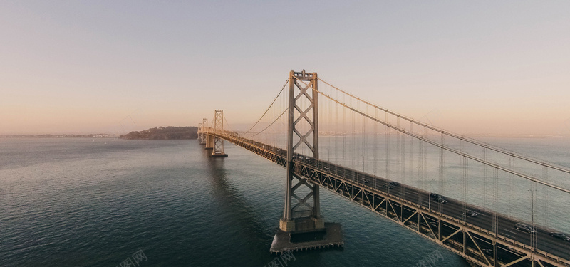 旧金山大气摄影风景灰旅游背景bannerjpg设计背景_新图网 https://ixintu.com 旧金山 云雾 摄影 风景 大气 伦敦大桥 旅游 背景 灰色 横幅