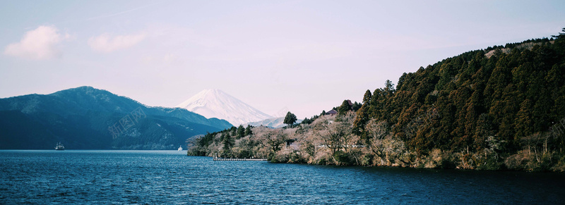 绿水青山山脉背景jpg设计背景_新图网 https://ixintu.com 海报banner 梦幻 浪漫 绿水青山山脉背景