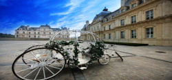 古典皇宫广场建筑欧洲婚庆广场背景高清图片