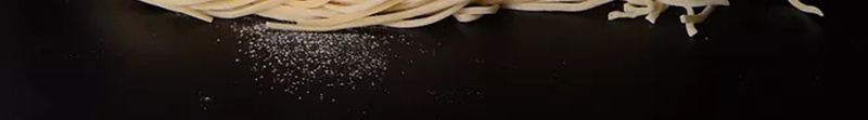 美食宣传海报设计psd设计背景_新图网 https://ixintu.com 宣传 挂面 美食 面条 面粉 艺术 技艺 广告 黑底