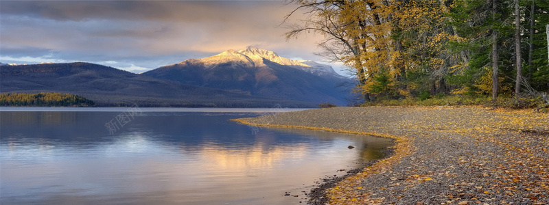 淘宝海报图背景图雪山jpg设计背景_新图网 https://ixintu.com 海报banner 森林 河边 白云 雪山 浪漫 梦幻