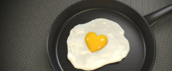 爱心荷包蛋煎蛋背景高清图片