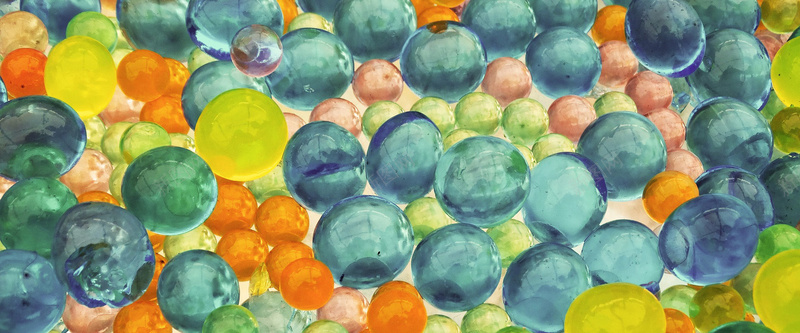 玻璃球背景jpg设计背景_新图网 https://ixintu.com 海报banner 玻璃球 蓝色 质感 透明 纹理