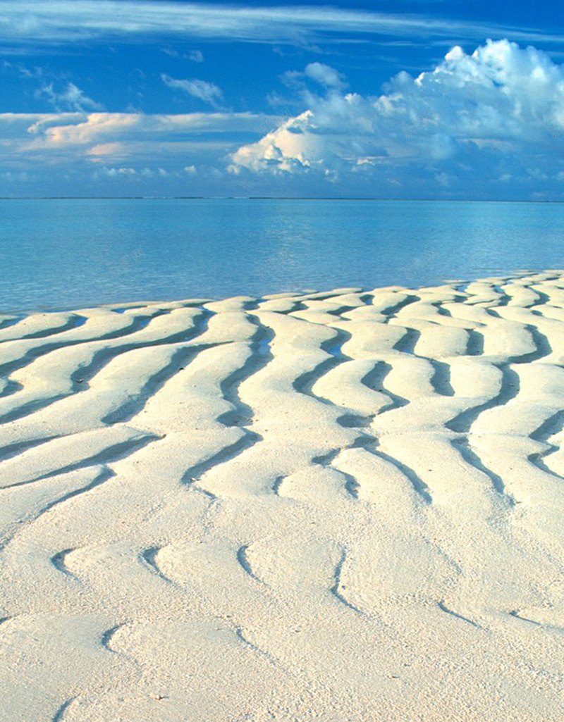 唯美海岛风景H5背景jpg设计背景_新图网 https://ixintu.com 天空 云朵 大海 沙滩 痕迹 H5 h5 摄影 风景
