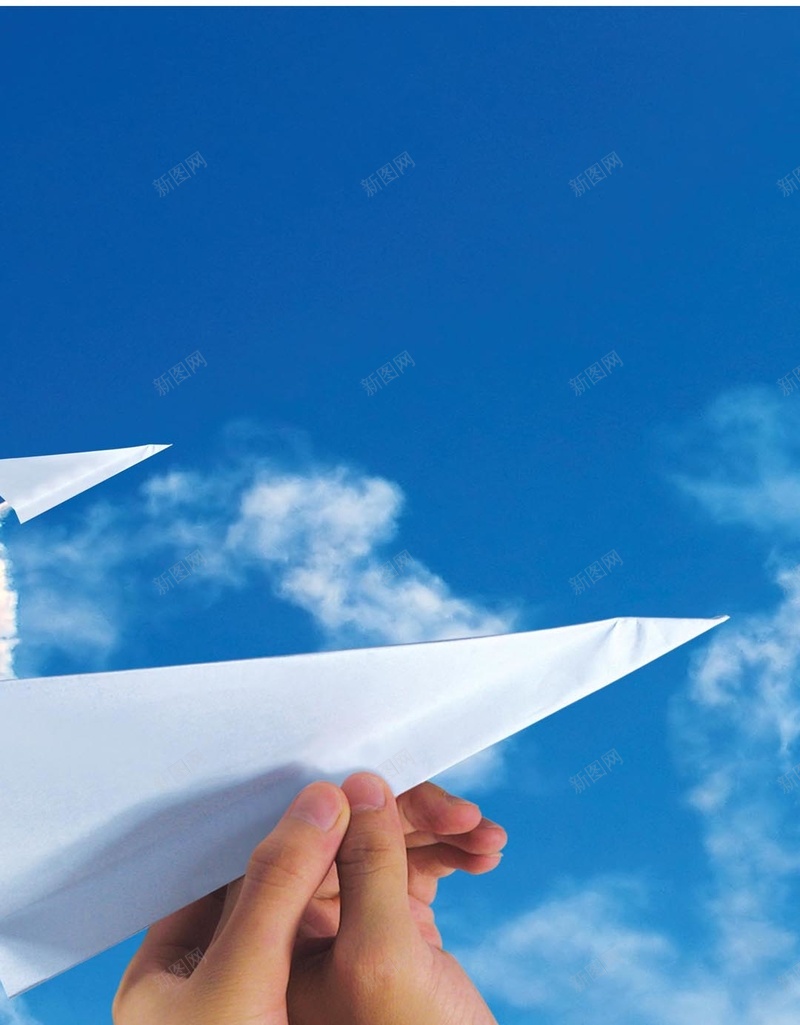 纸飞机H5背景jpg设计背景_新图网 https://ixintu.com 纸飞机 天空 梦想 童年 蓝白 H5背景 蓝色 H5 h5 大气