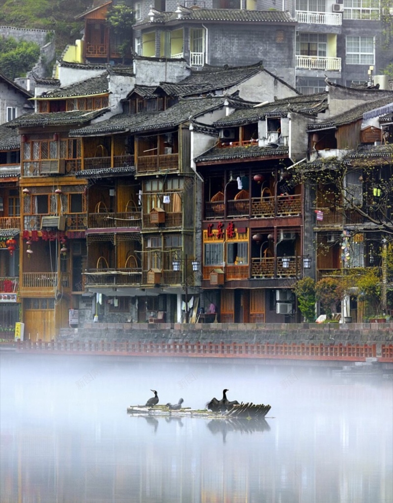 倒影古镇风景H5背景jpg设计背景_新图网 https://ixintu.com 倒影 古镇 风景 彩色 摄影 H5 h5