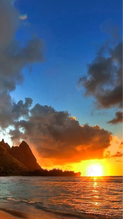 日出沙滩蓝色风景摄影H5背景高清图片