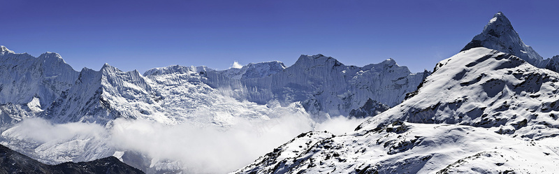 雪山海报背景图jpg设计背景_新图网 https://ixintu.com 海报背景 天猫海报 海报素材 唯美背景 摄影图片 活动背景 女装男装 背包 鞋子 化妆品 家电器械 海报banner 摄影 风景