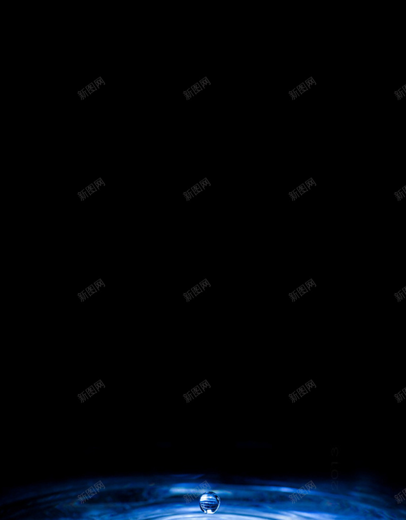 水滴效果黑色H5背景素材jpg设计背景_新图网 https://ixintu.com 水滴效果 黑色背景 科技感 科技 科幻 H5 H5背景素材 商务