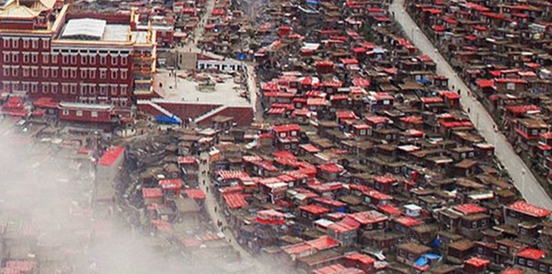 西藏色达H5素材背景jpg设计背景_新图网 https://ixintu.com 西藏 城市 旅游景点 风景 摄影 色达 H5素材
