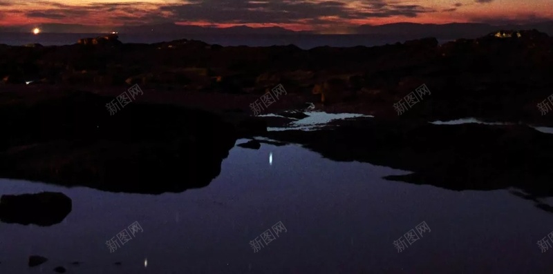 野外浪漫夜空风景H5背景jpg设计背景_新图网 https://ixintu.com 野外 浪漫 夜空 风景 摄影 星星 渐变 蓝色 黑色 天空