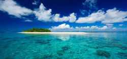 珊瑚小岛自然风光美景高清图片