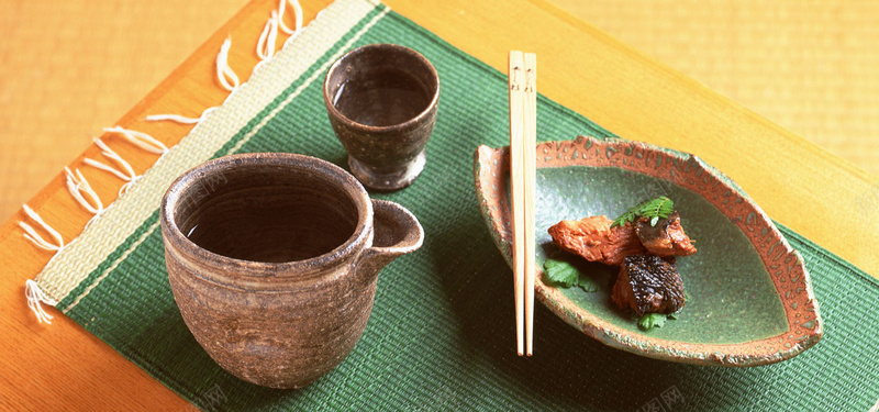 日系复古餐具美食背景