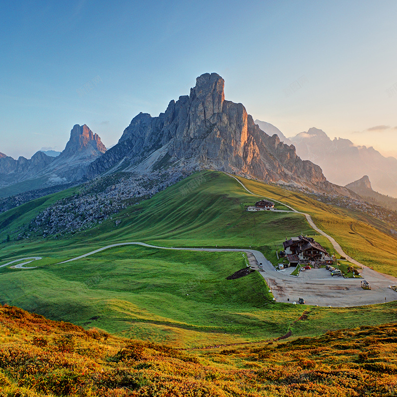 远山风景背景jpg设计背景_新图网 https://ixintu.com 远山 风景 自然 摄影 山脉 主图