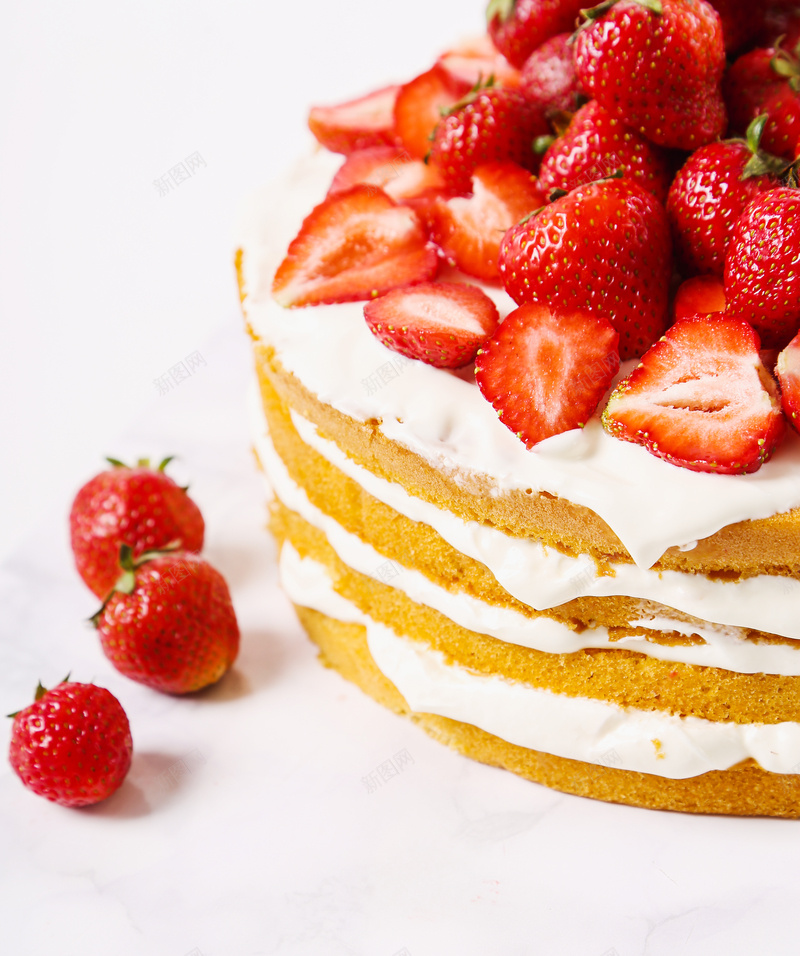 好吃的草莓蛋糕jpg设计背景_新图网 https://ixintu.com 美味 草莓蛋糕 甜蜜 摄影 风景 美食餐饮喜欢