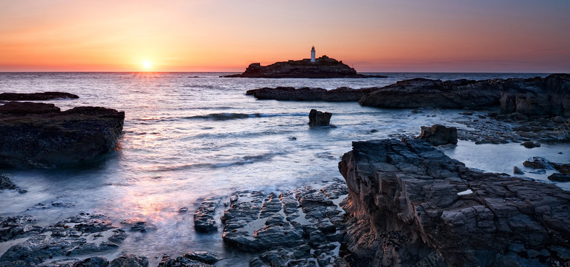 天空大海背景jpg设计背景_新图网 https://ixintu.com 天空 大海 自然风光 灯塔 海报banner 摄影 风景