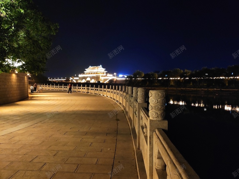 寿县古城夜景jpg设计背景_新图网 https://ixintu.com 夜景 古城 风光 城墙 灯光 好看