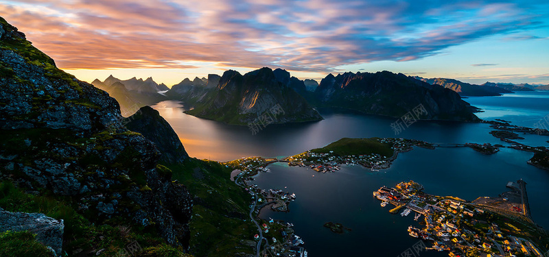 海边城市全景图背景