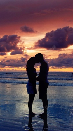 海滩情侣梦幻天空海滩情侣亲吻H5背景高清图片