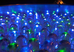 玻璃球体夜光玻璃珠背景高清图片