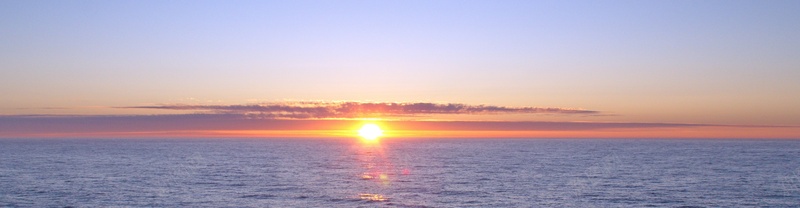 海边的美丽景色jpg_新图网 https://ixintu.com 天空 摄影 海报banner 海面 落日 风景