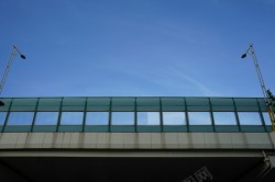 玻璃桥蓝天天桥高清图片