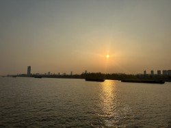 夕阳长江高清图片