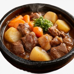 土豆红烧肉火锅高清图片