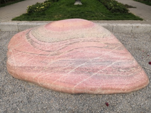 粉红色的石头摄影图片