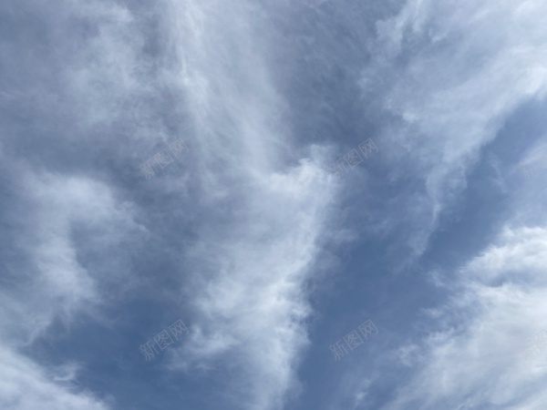 天空云朵jpg_新图网 https://ixintu.com 云彩 云朵 天空 白色 蓝色