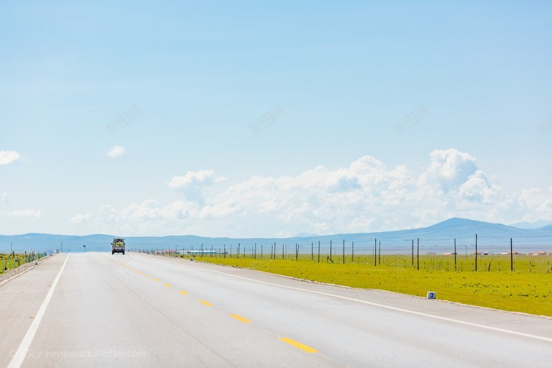 夏季公路海报场景xiaolierLjpg设计背景_新图网 https://ixintu.com L xiaolier 夏季公路 海报场景