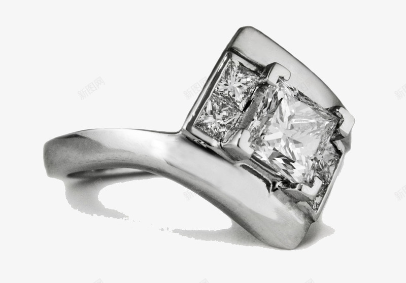 铂金钻石戒指png免抠素材_新图网 https://ixintu.com 价值 戒指 精致 结婚 贵重 钻石 铂金