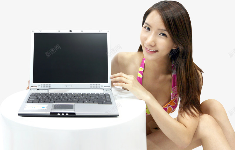 创意合成美女白色笔记本电脑比基尼png免抠素材_新图网 https://ixintu.com 创意 合成 电脑 白色 笔记本 美女