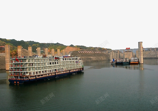 三峡大坝自然风景png免抠素材_新图网 https://ixintu.com 三峡 三峡大坝 全貌 大坝 旅游摄影 自然风景 长江 风光