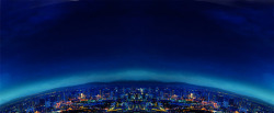 城市平面图深蓝色天空下的城市平面图高清图片