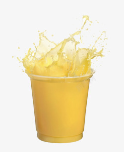 实物黄色洒奶茶倒出纸杯素材