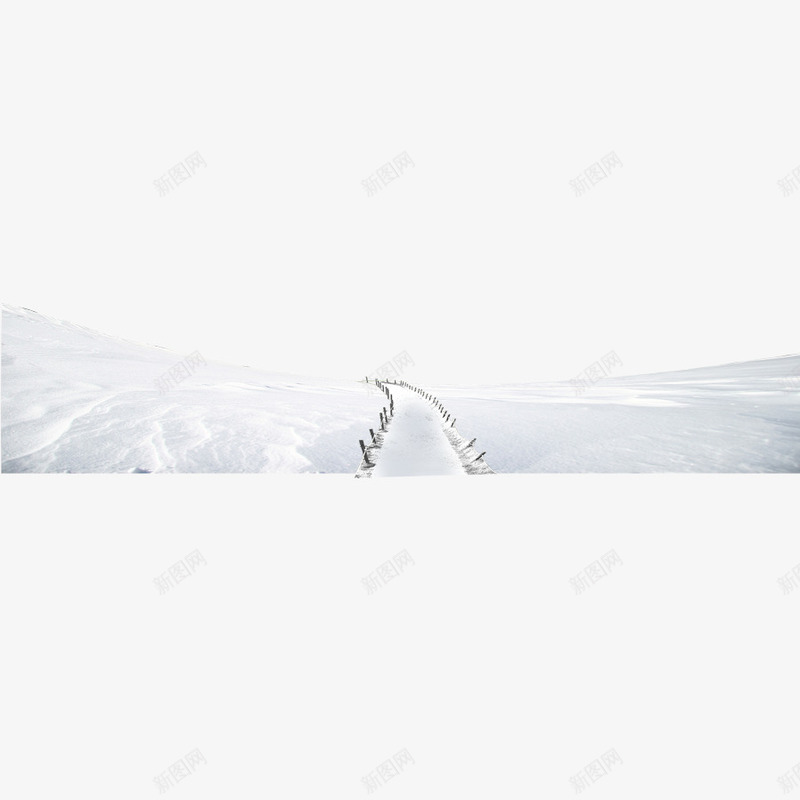 雪地里的一条小路png免抠素材_新图网 https://ixintu.com 冬季 小路 护栏 雪天