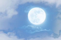蓝色月光月亮高清图片